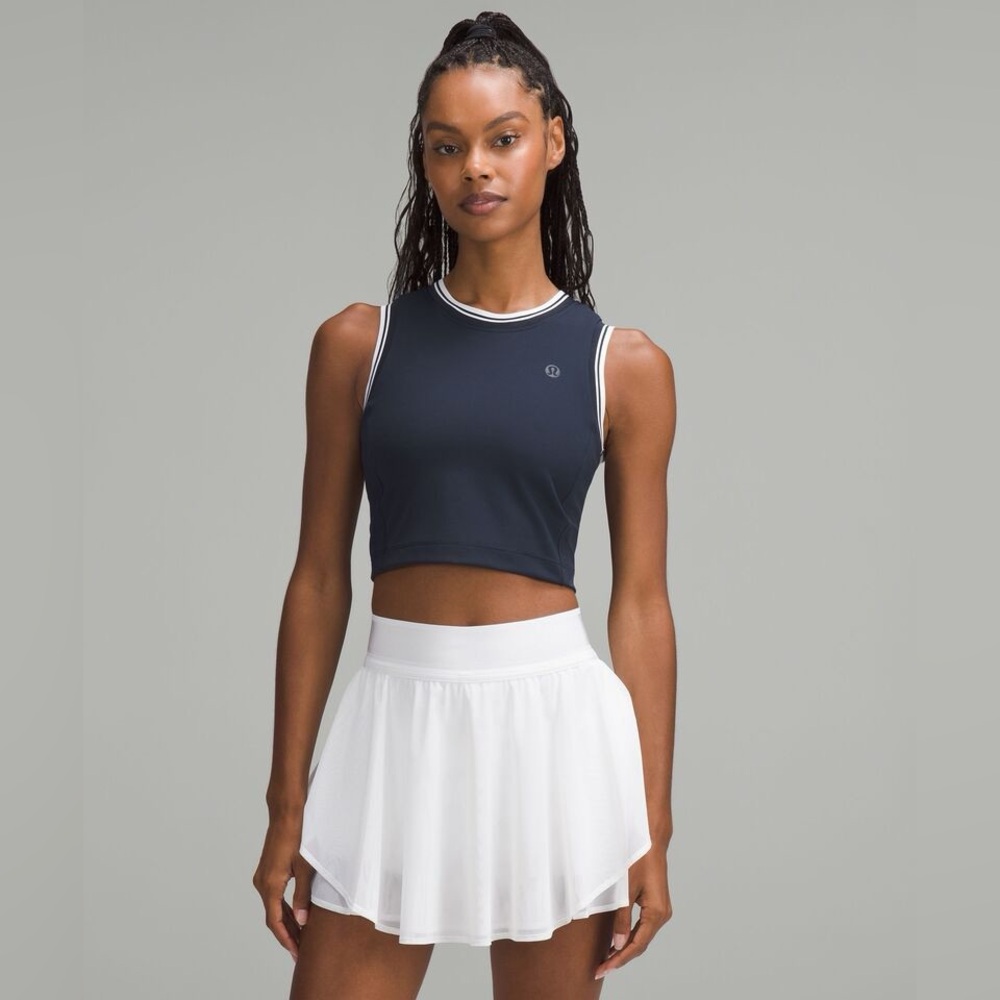 Lululemon Varsity Scoop Neck Cropped Tennis Tank Top Medium Support B/C Cup Navy - Picture 1 of 6
